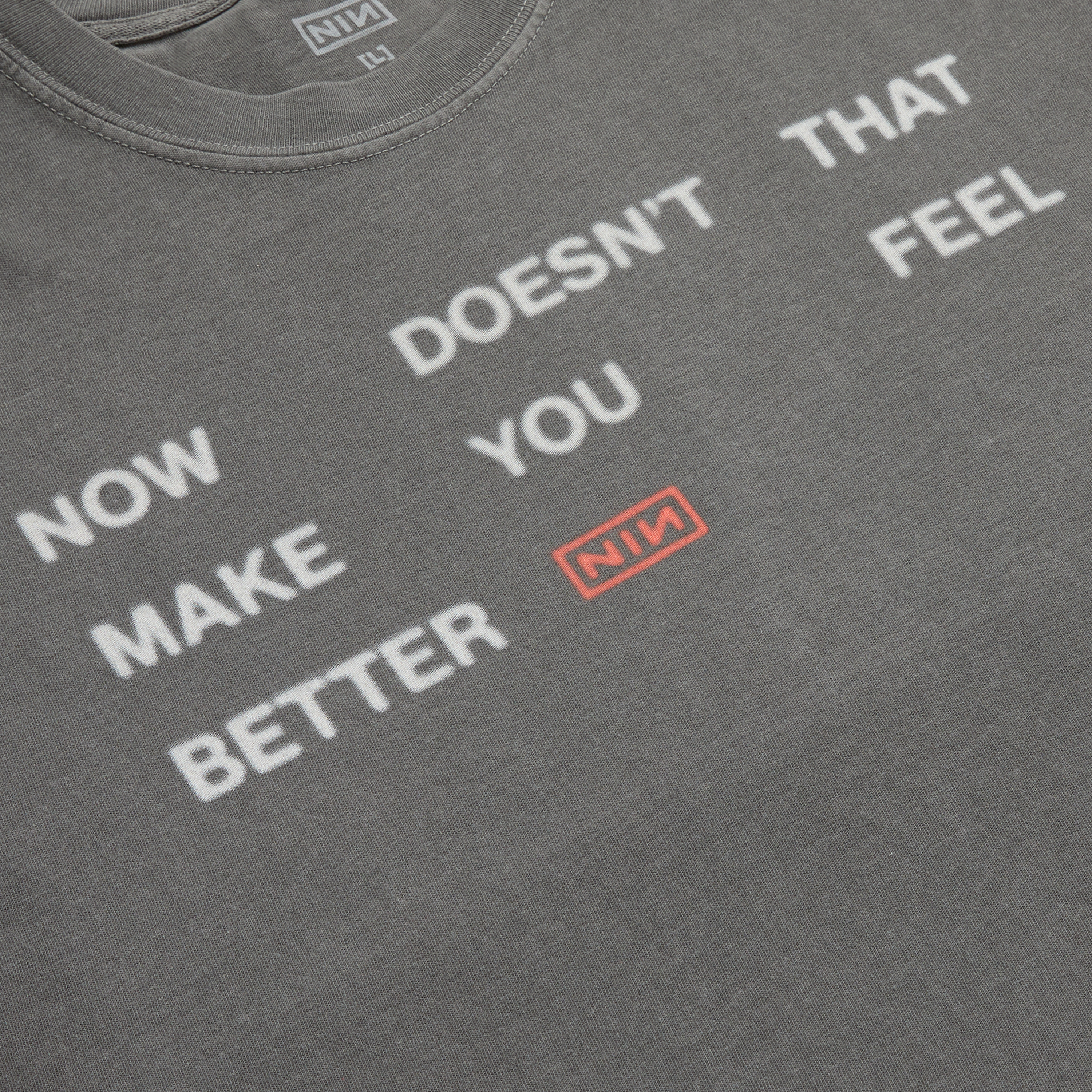 2025 SLEEVELESS TEE